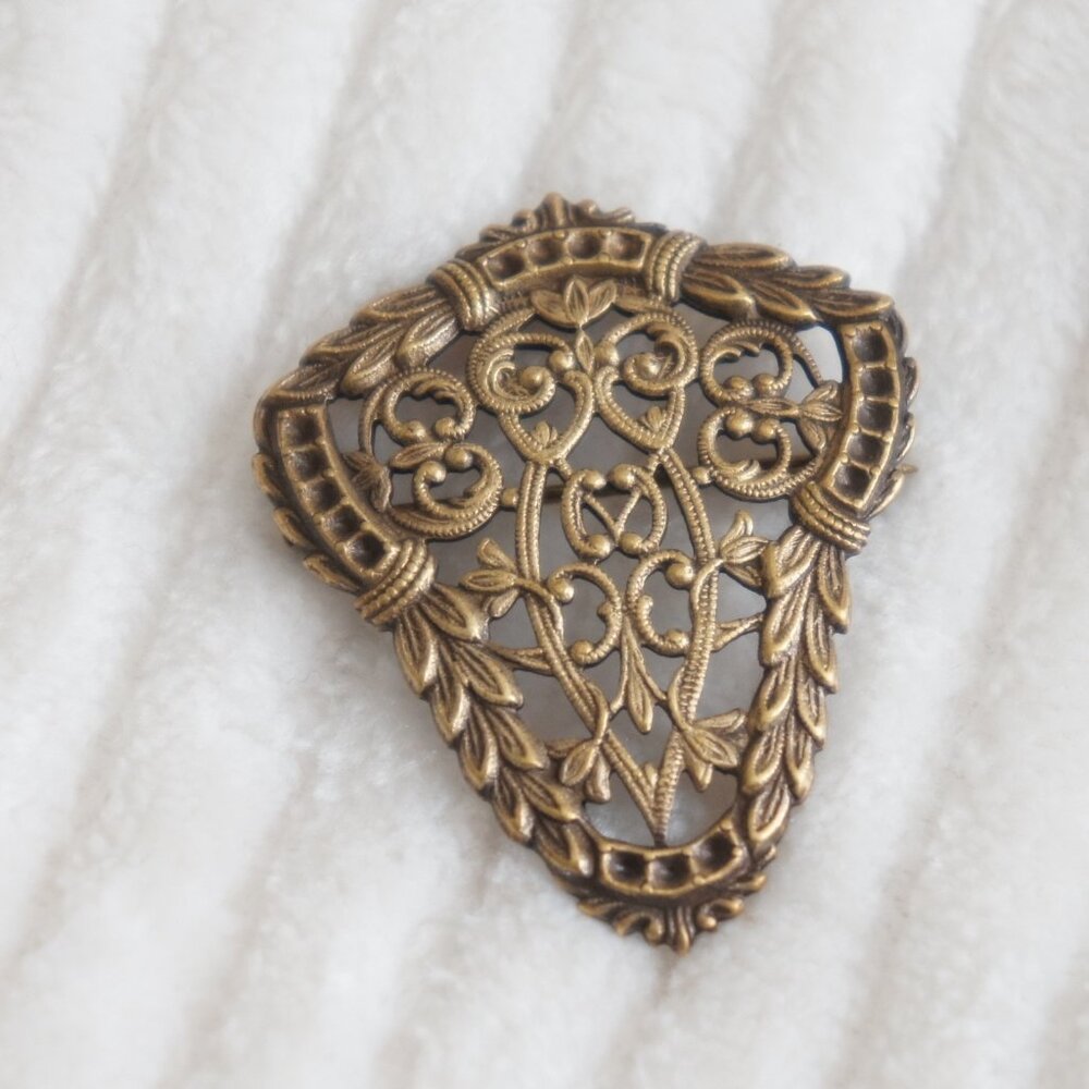 Antique Brass Filigree Pin Brooch